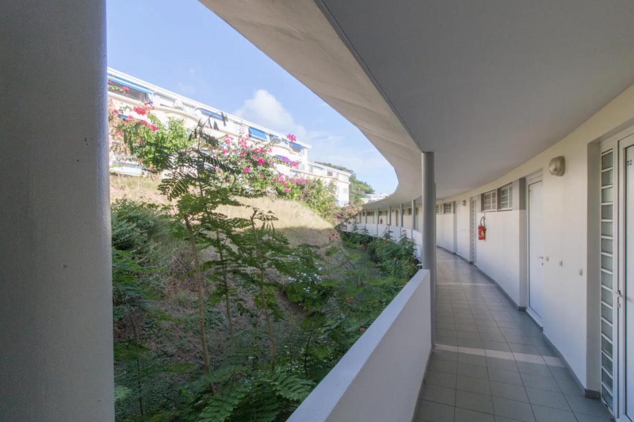 Un pied-à-terre face à la marina Le Marin Exterior foto