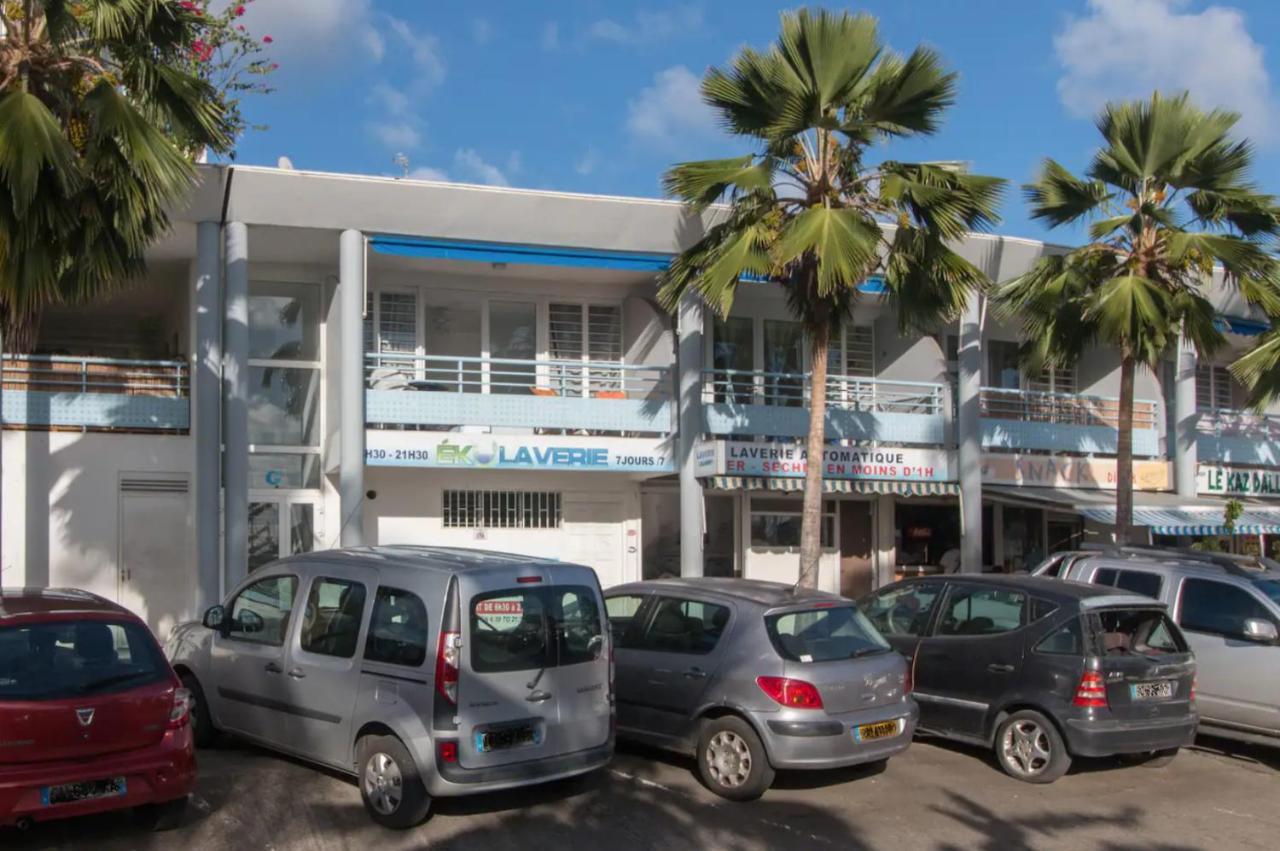 Un pied-à-terre face à la marina Le Marin Exterior foto